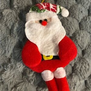 Source Unknown Santa Claus Ornament with Red and White